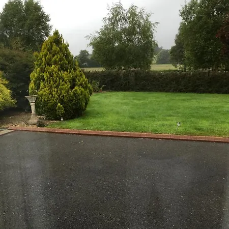 Gallan House Oda ve Kahvaltı *